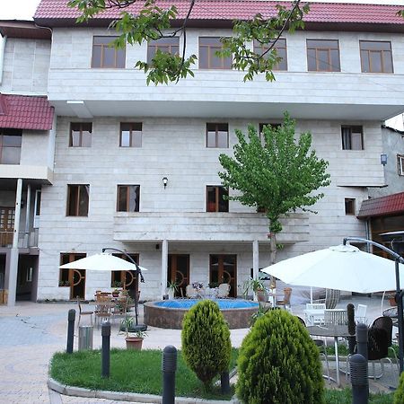 Aratta Hotel Argavand Εξωτερικό φωτογραφία