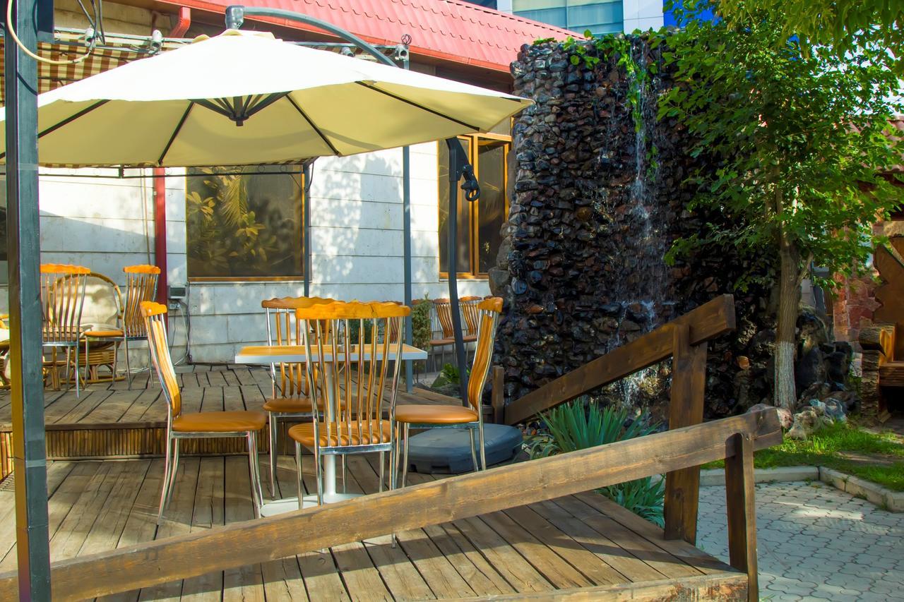Aratta Hotel Argavand Εξωτερικό φωτογραφία