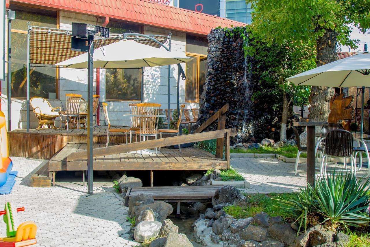 Aratta Hotel Argavand Εξωτερικό φωτογραφία