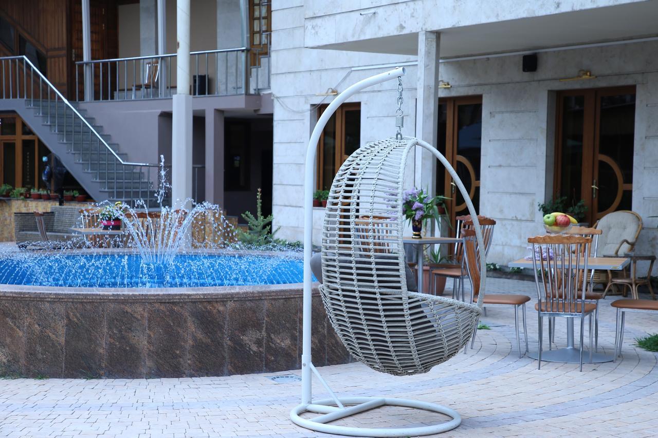Aratta Hotel Argavand Εξωτερικό φωτογραφία